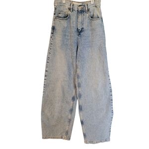 TopShop Baggy High Waisted Jeans - 25/2.            A19